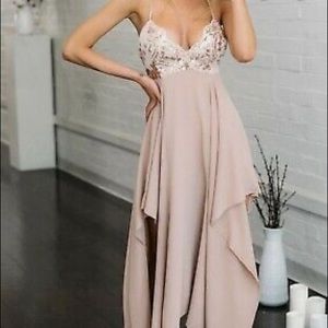 Hello Molly Dress 💗